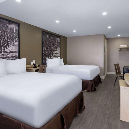 Super 8 By Wyndham Niagara Falls On Eksteriør bilde
